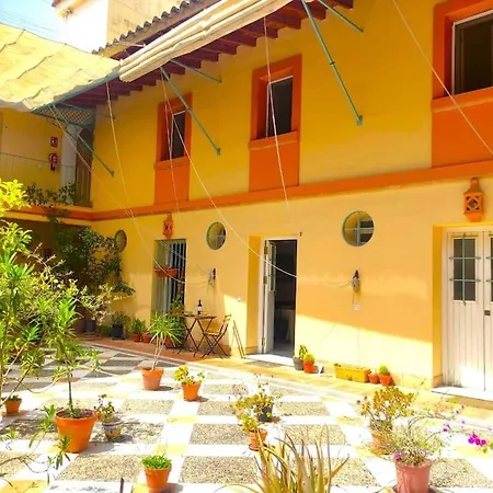 Santo Rey Apartment *